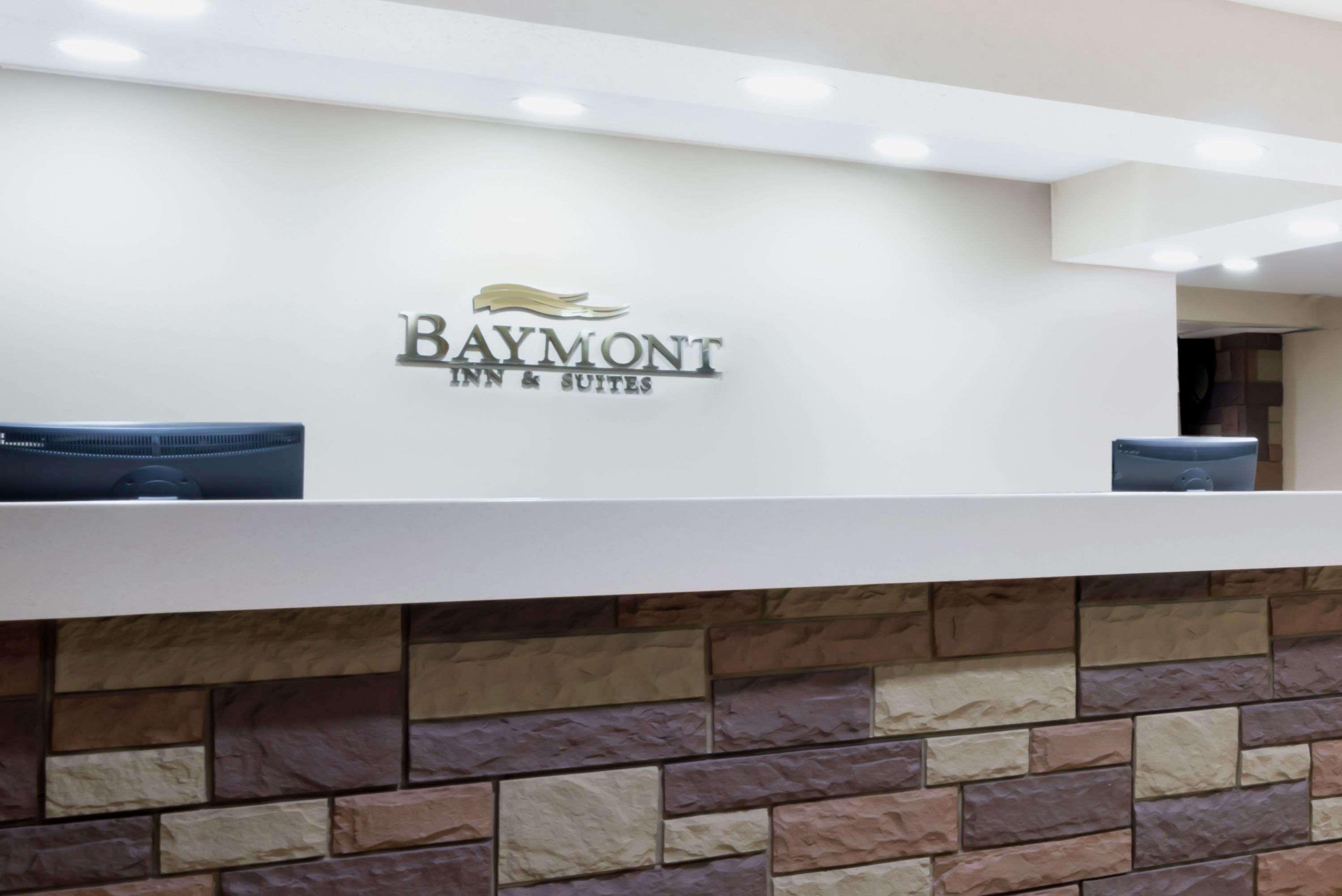 Hotel Baymont By Wyndham Columbus/Rickenbacker Extérieur photo